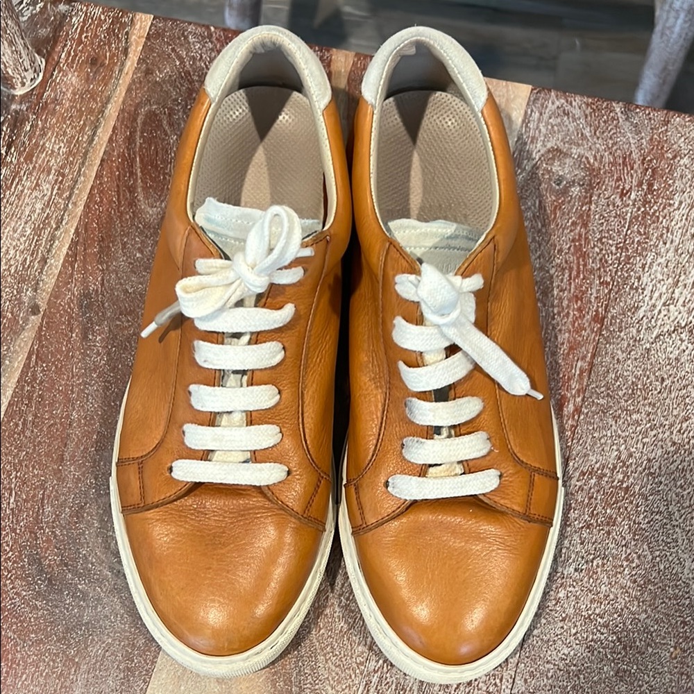 Brunello Cucinelli Brown Leather Sneakers with White Laces